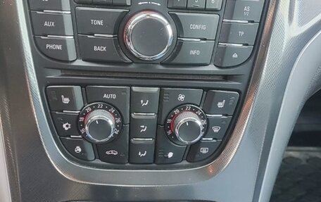 Opel Astra J, 2011 год, 730 000 рублей, 17 фотография