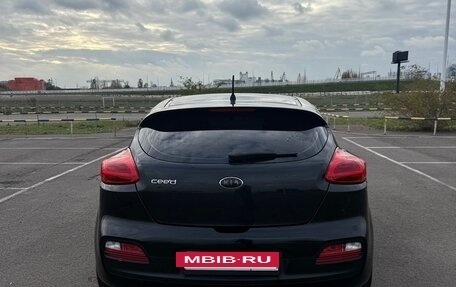 KIA cee'd III, 2015 год, 995 000 рублей, 2 фотография