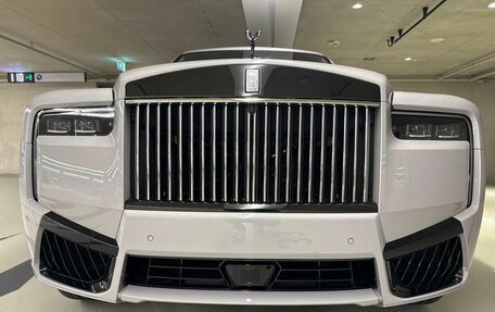 Rolls-Royce Cullinan, 2025 год, 80 500 000 рублей, 2 фотография