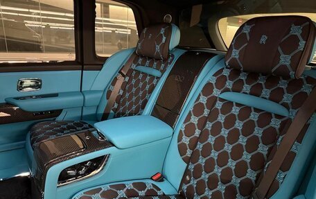 Rolls-Royce Cullinan, 2025 год, 80 500 000 рублей, 14 фотография