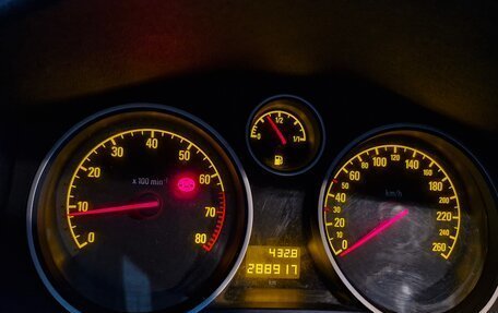 Opel Astra H, 2011 год, 555 000 рублей, 3 фотография