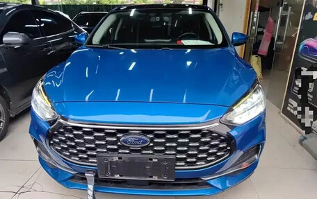 Ford Focus IV, 2021 год, 1 056 000 рублей, 2 фотография