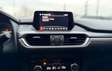 Mazda 6, 2017 год, 1 775 000 рублей, 14 фотография