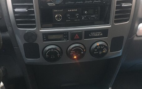 Suzuki Grand Vitara, 2005 год, 350 000 рублей, 3 фотография