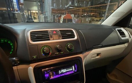 Skoda Fabia II, 2007 год, 560 000 рублей, 12 фотография