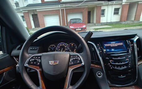 Cadillac Escalade IV, 2015 год, 2 899 000 рублей, 9 фотография