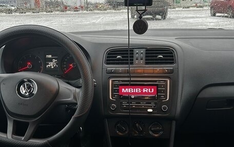 Volkswagen Polo VI (EU Market), 2015 год, 950 000 рублей, 11 фотография