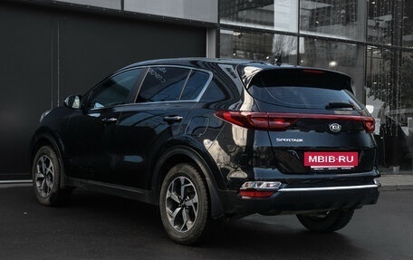 KIA Sportage IV рестайлинг, 2020 год, 2 397 000 рублей, 7 фотография