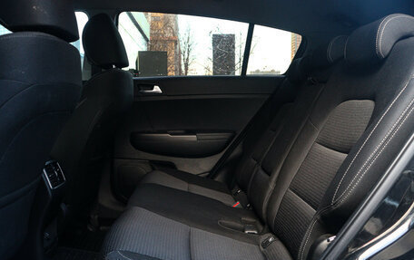 KIA Sportage IV рестайлинг, 2020 год, 2 397 000 рублей, 10 фотография