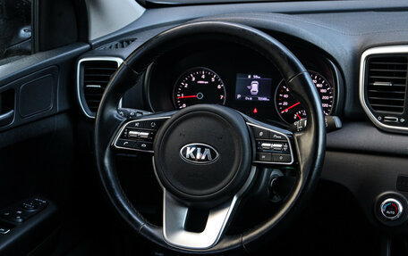 KIA Sportage IV рестайлинг, 2020 год, 2 397 000 рублей, 14 фотография