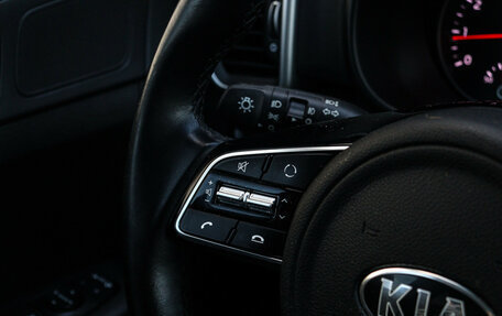 KIA Sportage IV рестайлинг, 2020 год, 2 397 000 рублей, 23 фотография