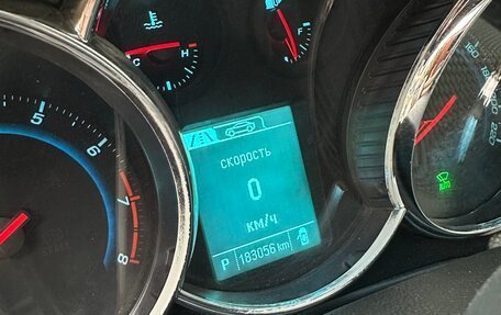 Chevrolet Cruze II, 2013 год, 800 000 рублей, 10 фотография