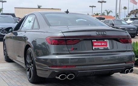 Audi A8, 2025 год, 18 865 056 рублей, 2 фотография