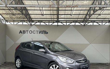 Hyundai Solaris II рестайлинг, 2013 год, 659 000 рублей, 3 фотография