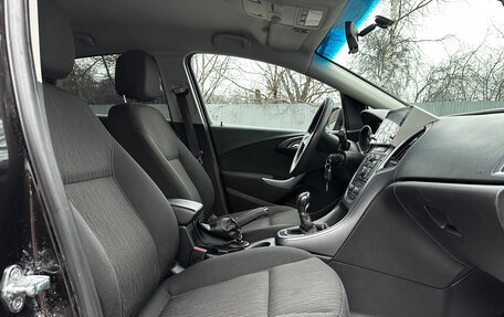 Opel Astra J, 2014 год, 640 000 рублей, 15 фотография