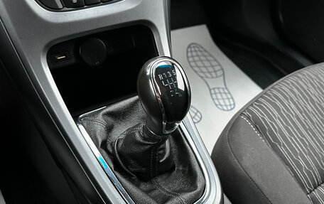 Opel Astra J, 2014 год, 640 000 рублей, 11 фотография