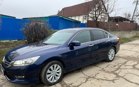 Honda Accord IX рестайлинг, 2013 год, 1 800 000 рублей, 3 фотография