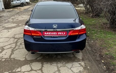 Honda Accord IX рестайлинг, 2013 год, 1 800 000 рублей, 4 фотография