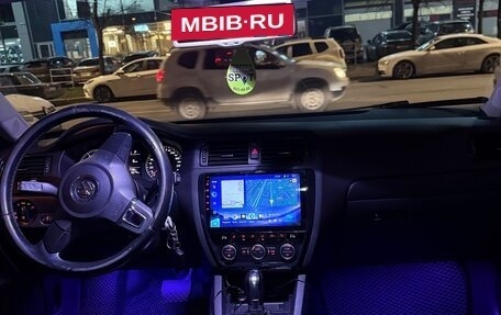 Volkswagen Jetta VI, 2014 год, 1 050 000 рублей, 25 фотография