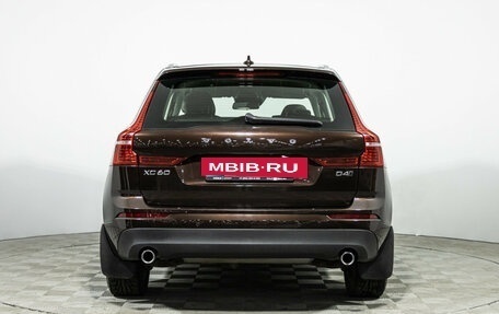Volvo XC60 II, 2018 год, 2 899 700 рублей, 6 фотография