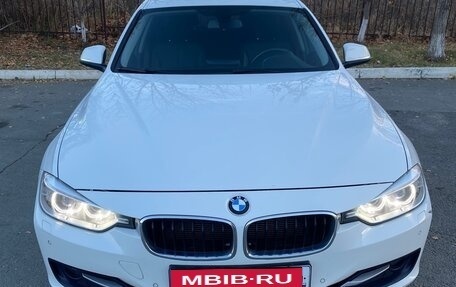 BMW 3 серия, 2013 год, 2 350 000 рублей, 1 фотография