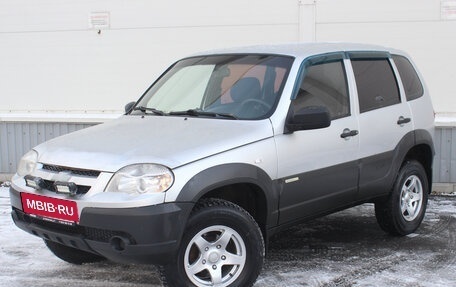Chevrolet Niva I рестайлинг, 2013 год, 415 000 рублей, 2 фотография
