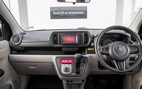 Toyota Passo III, 2017 год, 845 000 рублей, 18 фотография