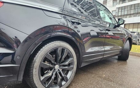 Volkswagen Touareg III, 2019 год, 5 200 000 рублей, 5 фотография