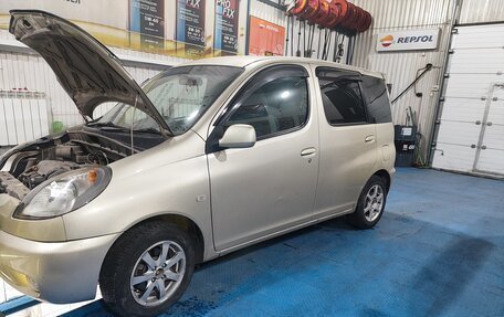 Toyota FunCargo, 2002 год, 500 000 рублей, 7 фотография