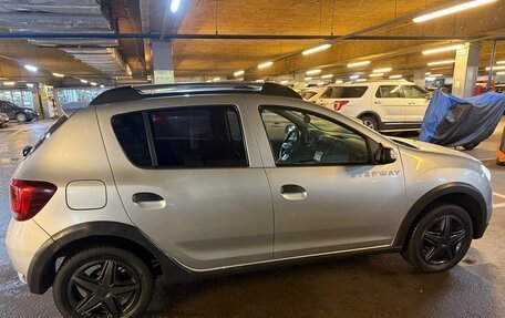 Renault Sandero II рестайлинг, 2021 год, 1 900 000 рублей, 4 фотография