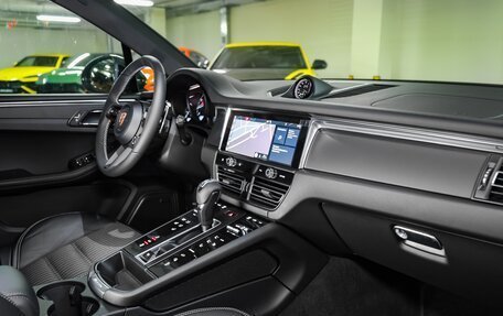 Porsche Macan I рестайлинг, 2025 год, 11 760 000 рублей, 36 фотография