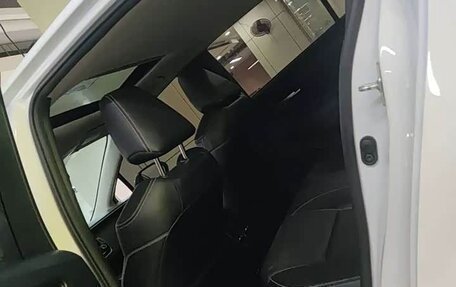 Toyota Corolla, 2022 год, 1 555 000 рублей, 7 фотография