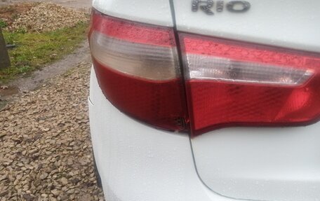 KIA Rio III рестайлинг, 2012 год, 580 000 рублей, 10 фотография