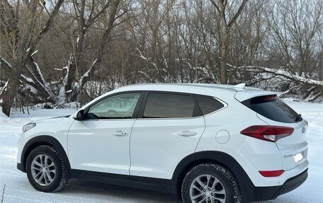 Hyundai Tucson III, 2018 год, 2 000 000 рублей, 9 фотография