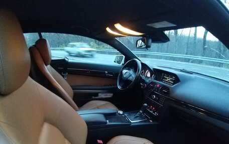 Mercedes-Benz E-Класс, 2011 год, 1 300 000 рублей, 7 фотография