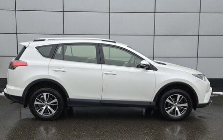 Toyota RAV4, 2016 год, 2 230 000 рублей, 3 фотография
