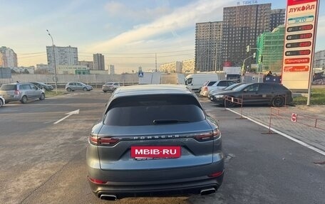 Porsche Cayenne III, 2018 год, 5 740 000 рублей, 3 фотография