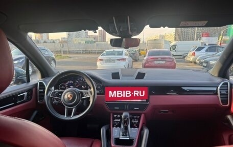 Porsche Cayenne III, 2018 год, 5 740 000 рублей, 10 фотография