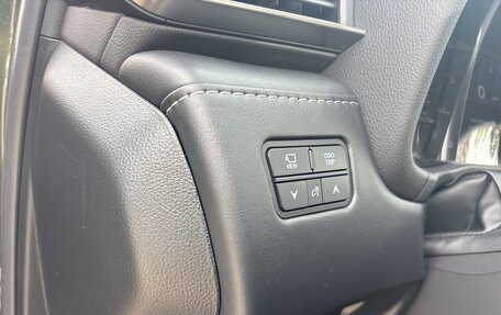 Lexus LX, 2023 год, 15 540 000 рублей, 12 фотография