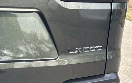 Lexus LX, 2023 год, 15 540 000 рублей, 27 фотография