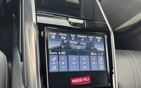 Lexus LX, 2023 год, 15 540 000 рублей, 38 фотография