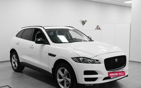 Jaguar F-Pace, 2018 год, 2 900 000 рублей, 2 фотография