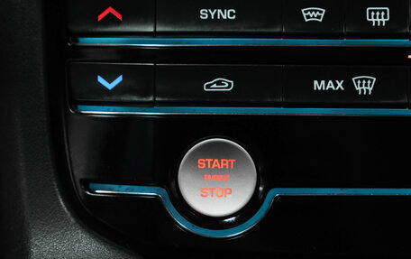 Jaguar F-Pace, 2018 год, 2 900 000 рублей, 30 фотография