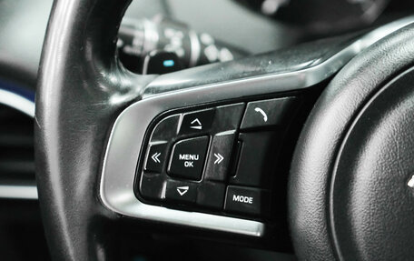 Jaguar F-Pace, 2018 год, 2 900 000 рублей, 26 фотография