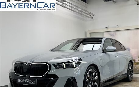 BMW 5 серия, 2025 год, 14 200 000 рублей, 2 фотография