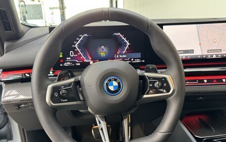 BMW 5 серия, 2025 год, 14 200 000 рублей, 8 фотография