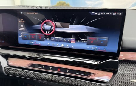 BMW 5 серия, 2025 год, 14 200 000 рублей, 28 фотография