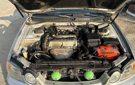 KIA Magentis I, 2004 год, 212 000 рублей, 10 фотография