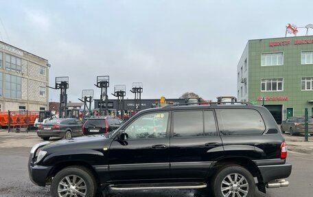 Toyota Land Cruiser 100 рестайлинг 2, 2006 год, 1 899 000 рублей, 6 фотография