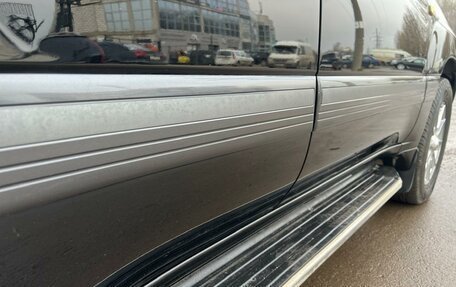 Toyota Land Cruiser 100 рестайлинг 2, 2006 год, 1 899 000 рублей, 9 фотография